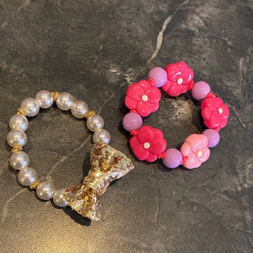 2 Gymboree Little Girls Stretch Bracelets